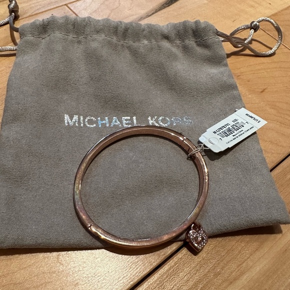 Michael Kors Bracelet - Picture 2 of 3